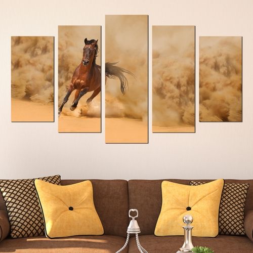 Modern wall decoration set with horse