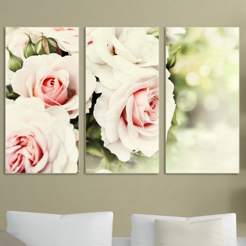 Wall decoration with roses