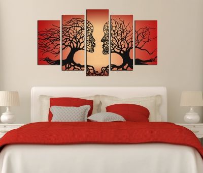 wall decoration for bedroom in red