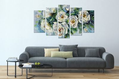 Painting canvas wall art with roses
