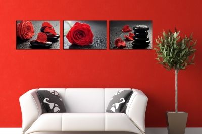 Wall art decoration set with florals in beige and red