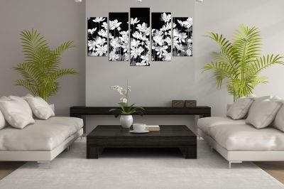 Декоративно пано цветя в черно и бяло