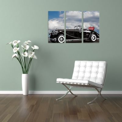 Wall decoration with vintage car