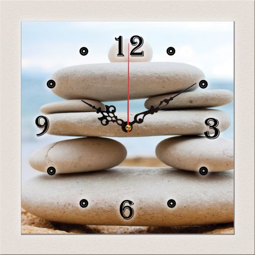 C0042_1 Clock with print Stones