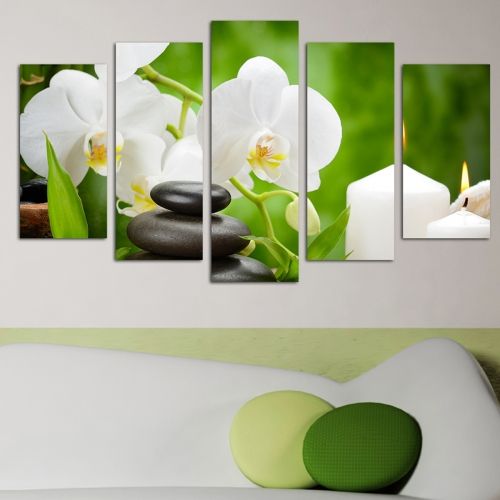 Картина от 5 части за стена с бели орхидеи на зелен фон