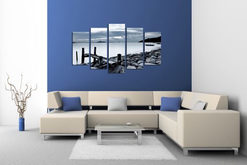 Canvas decoration with black and white sea landscape