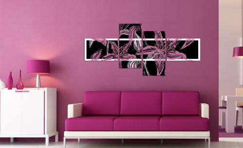 Wall decoration in black and purple