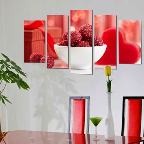 wall art decoration in red